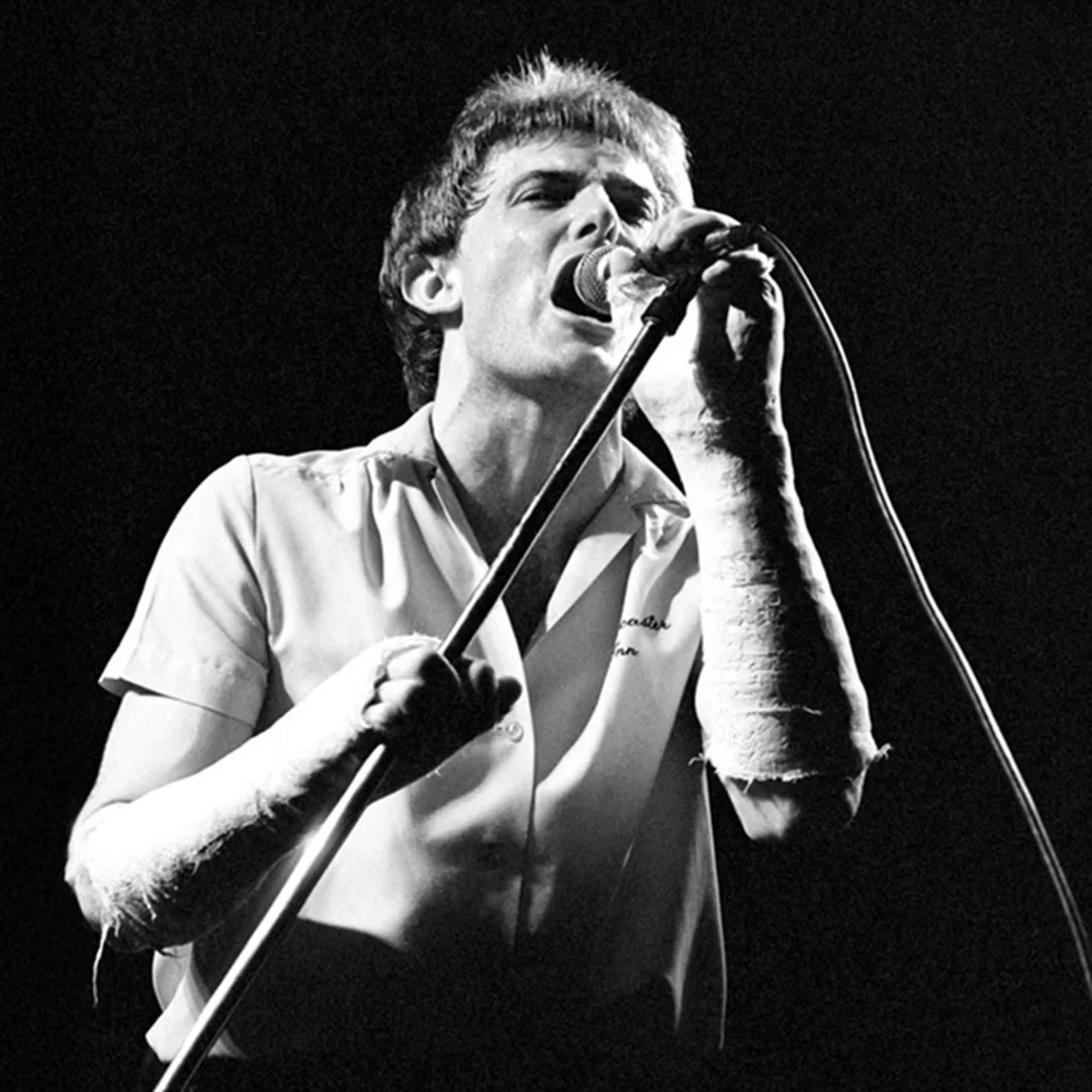 JAMES REYNE 377 JR WEB 1